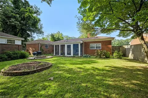 Exterior - 1234 Modoc Ave, Norfolk, VA 23503 photo 11 of 12