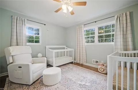 Bedroom - 1234 Modoc Ave, Norfolk, VA 23503 photo 5 of 6