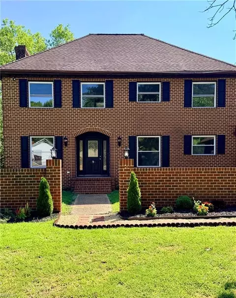 9 Rhodelia Ln, Poquoson, VA 23662