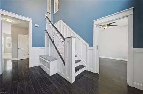 Entry Way - 2809 Cistern Cir, Chesapeake, VA 23323 photo 1 of 3