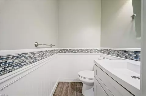 Bath - 2809 Cistern Cir, Chesapeake, VA 23323 photo 4 of 4