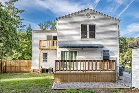 Exterior - 1911 E Bayview Blvd, Norfolk, VA 23503 photo 11 of 22