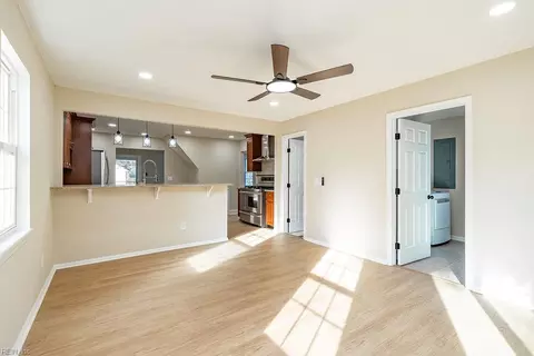 Living - 1911 E Bayview Blvd, Norfolk, VA 23503 photo 3 of 5
