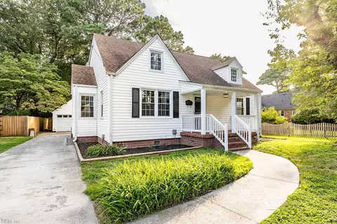 Exterior - 1911 E Bayview Blvd, Norfolk, VA 23503 photo 19 of 22