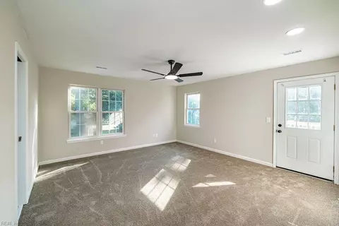 Bedroom - 1911 E Bayview Blvd, Norfolk, VA 23503 photo 3 of 3