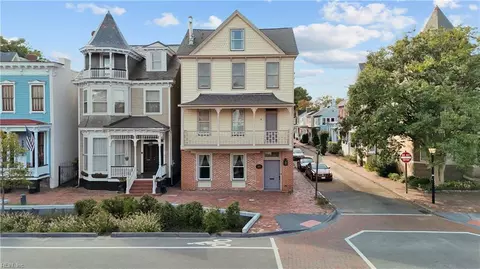 400 Court St, Portsmouth, VA 23704