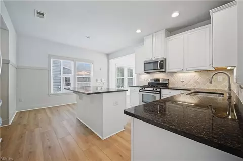 Kitchen - 3109 Codorus St, Chesapeake, VA 23323 photo 1 of 6