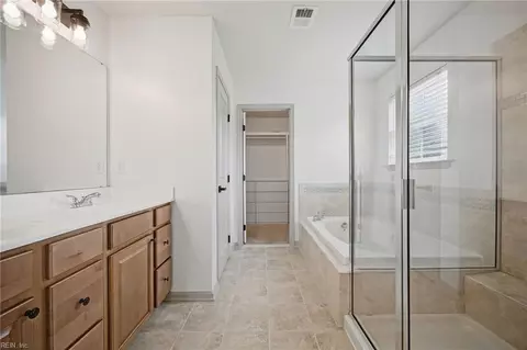 Bath - 3109 Codorus St, Chesapeake, VA 23323 photo 3 of 3