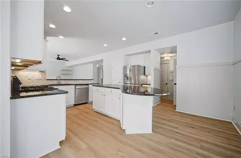 Kitchen - 3109 Codorus St, Chesapeake, VA 23323 photo 6 of 6