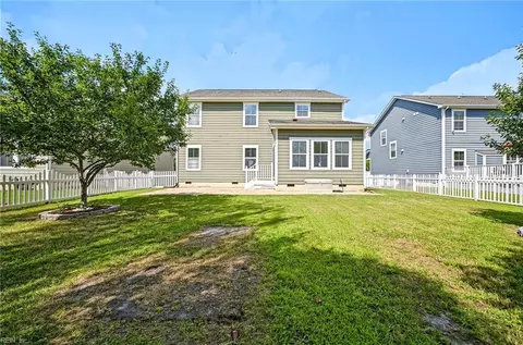 Exterior - 3109 Codorus St, Chesapeake, VA 23323 photo 4 of 5