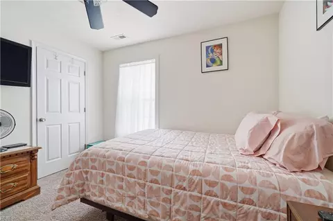Bedroom - 1332 Hazel Ave, Chesapeake, VA 23325 photo 5 of 7