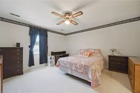 Bedroom - 211 Woodburn Dr, Hampton, VA 23664 photo 4 of 10
