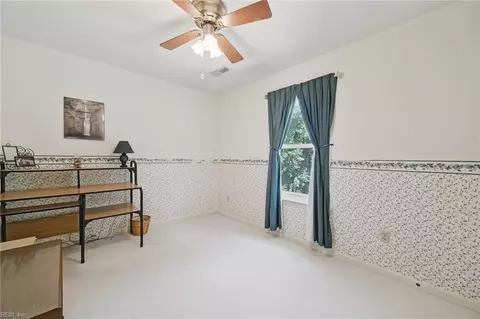 Bedroom - 211 Woodburn Dr, Hampton, VA 23664 photo 2 of 10