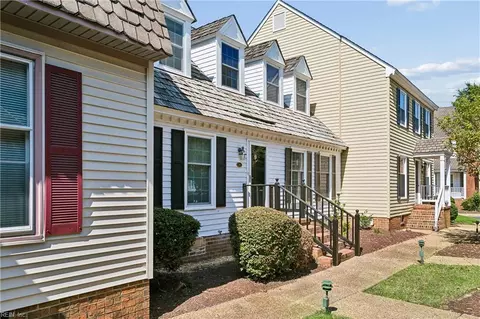 Other - 25 Capps Qtrs Qtr Quarter #1, Hampton, VA 23669 photo 9 of 9