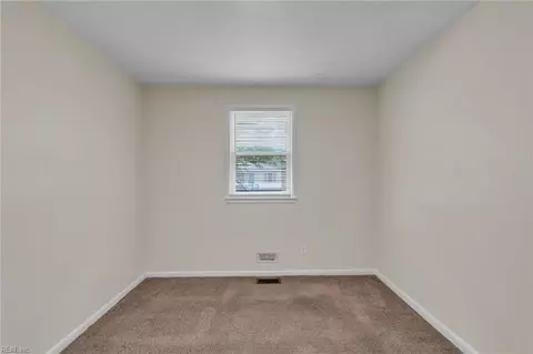 Bedroom - 4567 Dora Cir, Norfolk, VA 23513 photo 3 of 11