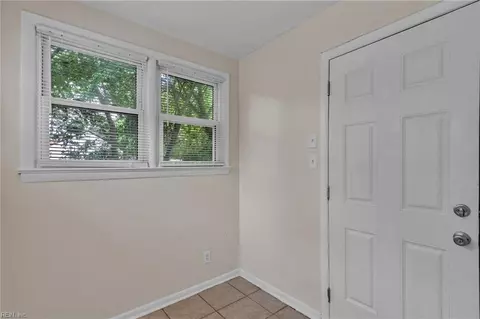 Entry Way - 4567 Dora Cir, Norfolk, VA 23513 photo 3 of 3