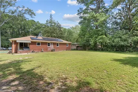 Exterior - 229 Cedar Rd, Chesapeake, VA 23322 photo 5 of 5