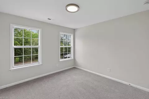 Bedroom - 4021 Cory Ln, Chesapeake, VA 23321 photo 6 of 9