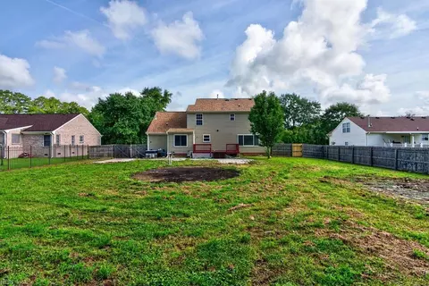 Exterior - 4021 Cory Ln, Chesapeake, VA 23321 photo 3 of 8