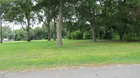 3402 Channel Ave, Portsmouth, VA 23702