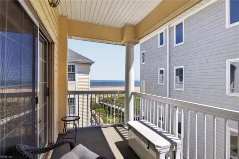 3232 Silver Sands Cir #300, Virginia Beach, VA 23451