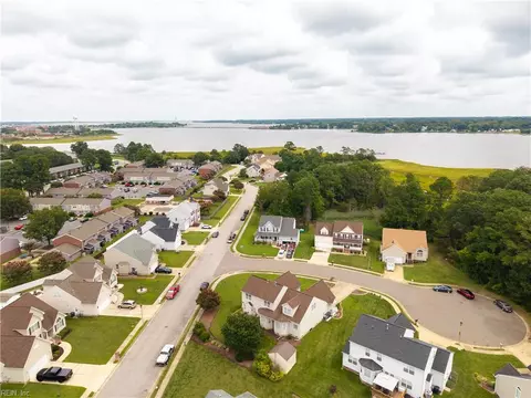View/Area - 2 Egret Cir, Hampton, VA 23666 photo 14 of 19