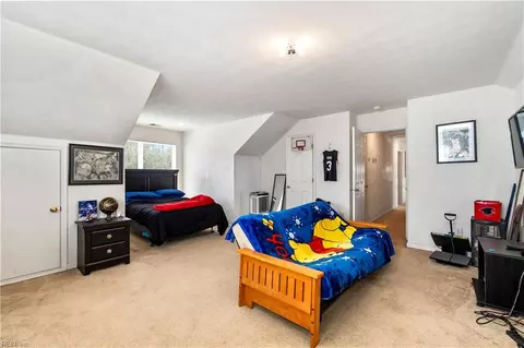 Bedroom - 2 Egret Cir, Hampton, VA 23666 photo 7 of 7