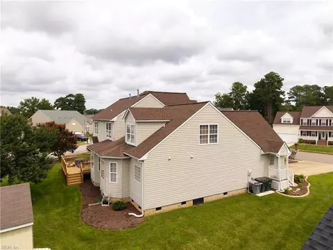 View/Area - 2 Egret Cir, Hampton, VA 23666 photo 6 of 19