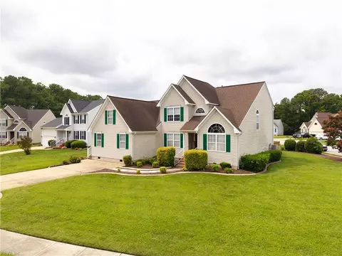 View/Area - 2 Egret Cir, Hampton, VA 23666 photo 1 of 19