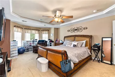 Bedroom - 2 Egret Cir, Hampton, VA 23666 photo 2 of 7
