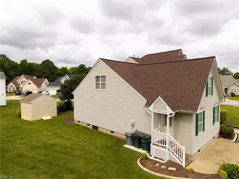 View/Area - 2 Egret Cir, Hampton, VA 23666 photo 8 of 19