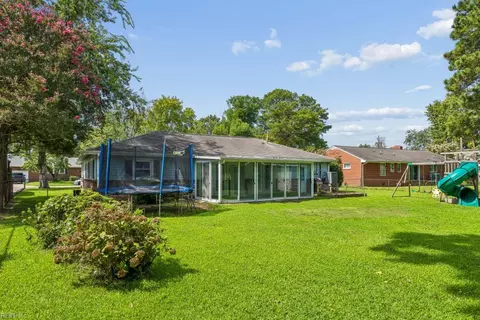 Exterior - 108 Raymond Dr, Hampton, VA 23666 photo 12 of 13
