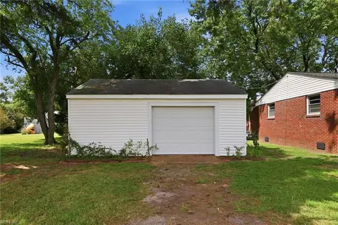 Other - 424 Shell Rd, Chesapeake, VA 23323 photo 6 of 10