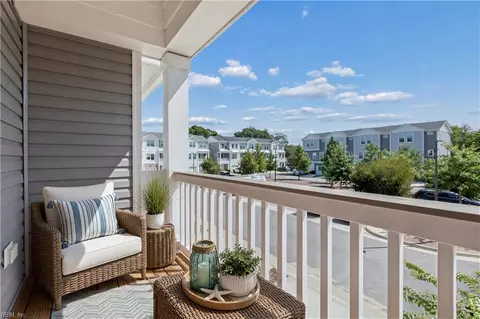 4317 Pinter Ln, Norfolk, VA 23518