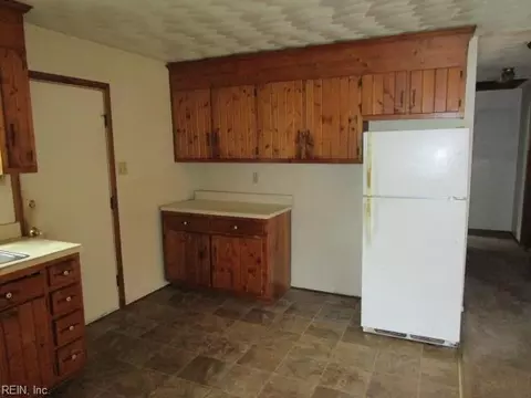 Other - 262 Lee St, Hampton, VA 23669 photo 2 of 3