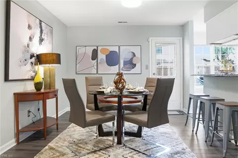 Dining - 4 Valor Pl, Hampton, VA 23669 photo 1 of 1
