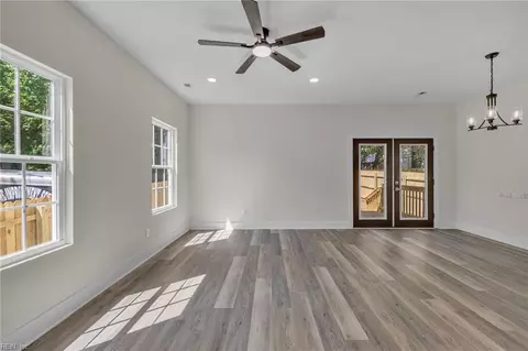 Living - 207 N 7th St, Suffolk, VA 23434 photo 2 of 2