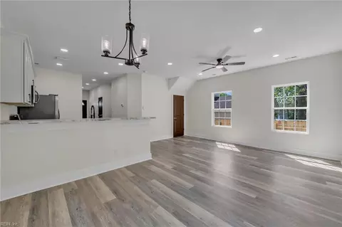 Living - 207 N 7th St, Suffolk, VA 23434 photo 1 of 2