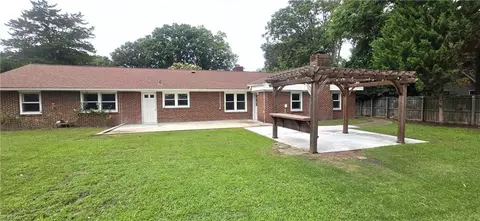 Exterior - 1527 Eagle Ave, Norfolk, VA 23518 photo 10 of 10