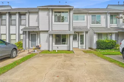 1605 Kitimal Dr, Virginia Beach, VA 23454