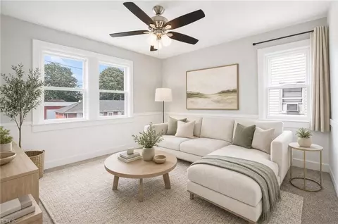 112 Nicholson St, Portsmouth, VA 23702