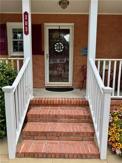 Exterior - 203 Manassas Ct, Hampton, VA 23669 photo 2 of 8