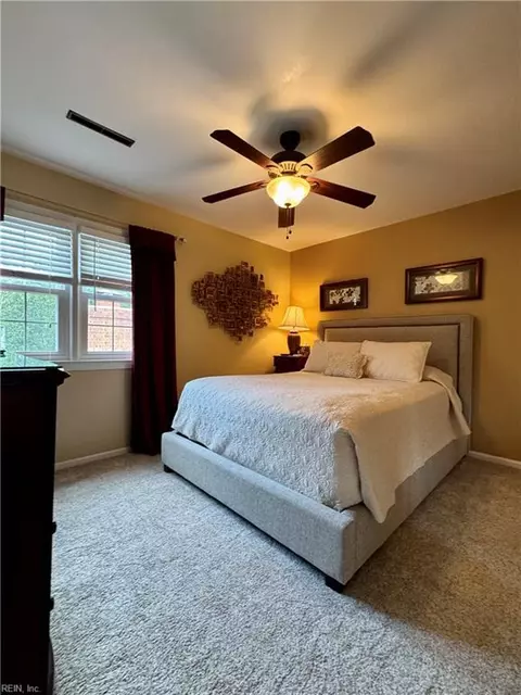 Bedroom - 203 Manassas Ct, Hampton, VA 23669 photo 4 of 7