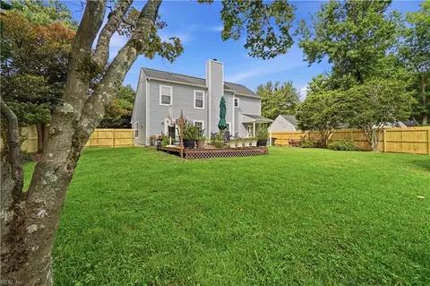 Exterior - 104 Springdale Way, Hampton, VA 23666 photo 10 of 10