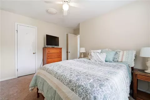 Bedroom - 104 Springdale Way, Hampton, VA 23666 photo 1 of 4