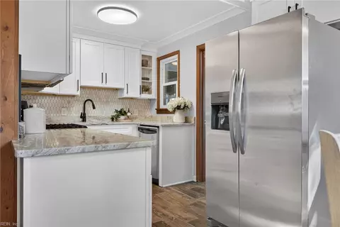 Kitchen - 3012 Herbert St, Norfolk, VA 23513 photo 1 of 4