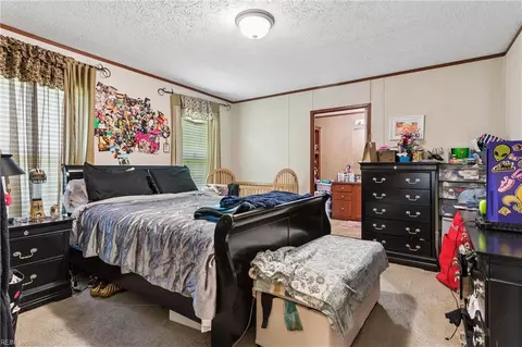 Bedroom - 6331 Hickory Fork Rd, Gloucester, VA 23061 photo 4 of 6