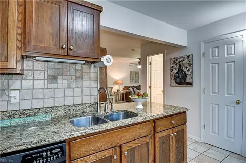 Kitchen - 2532 Lanier St, Chesapeake, VA 23324 photo 5 of 6