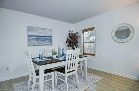Dining - 2532 Lanier St, Chesapeake, VA 23324 photo 3 of 5