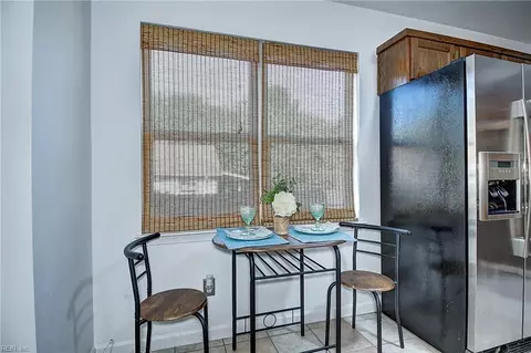 Dining - 2532 Lanier St, Chesapeake, VA 23324 photo 5 of 5